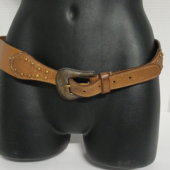Chico's Genuine Leather Brown Gold Distressed Studded Western Belt Size Small - Picture 3 of 16